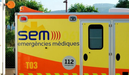 Resultat d'imatges de Ambulància 24 hores casa Travé cubelles