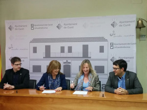 Esquerra, Raül Mudarra, Rosa Fonoll, Montse Carreras i Jaume Casañas.