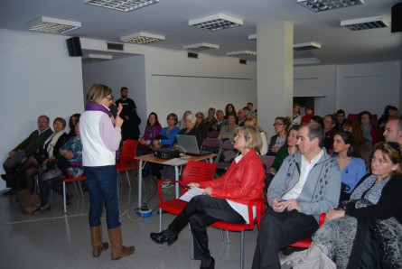 actes 8 març