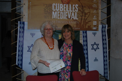 Maria Josep Estanyol (esquerra) i Rosa Fonoll