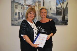 Rosa Fonoll (esquerra) i la responsable d'Eva Film