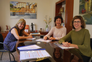 Signatura contracte Dret en Xarxa