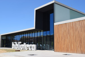 Façana de la nova biblioteca