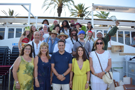 Foto amb la junta del CM Cubelles