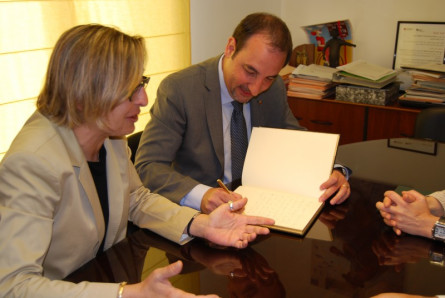 Signatura conveni RESCAT 10