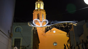 El campanar il·luminat