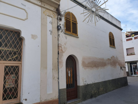 Façana de l'habitatge pel carrer de Colom