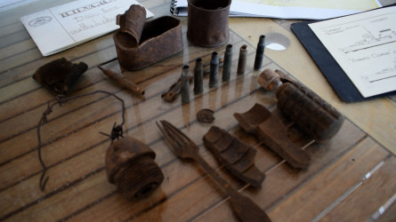 Material de la Guerra Civil localitzat al fortí de la Mota