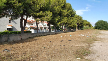 Zona del solar a tocar del carrer Millera
