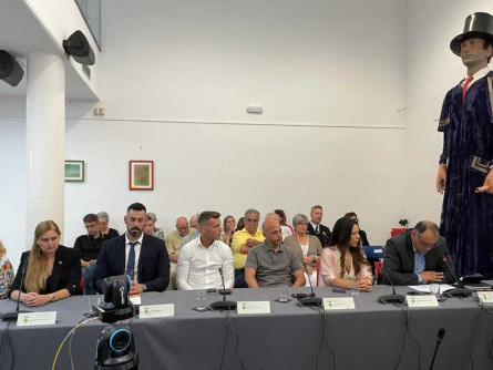 Ple_investidura_6.jpeg
