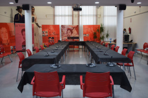 Sala de plens buida el dia 21.09.21