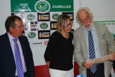 Presentació tennis solidari