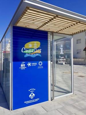 oficina-turisme-platja-2.jpg